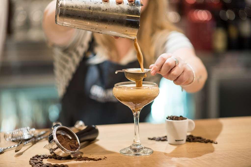 Nightcap At Barkly Hotel ماونت إيسا المطعم الصورة